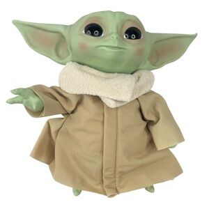Star Wars 2020 Hasbro Lucas Films 8” Talking Child Baby Yoda Grogu Plush